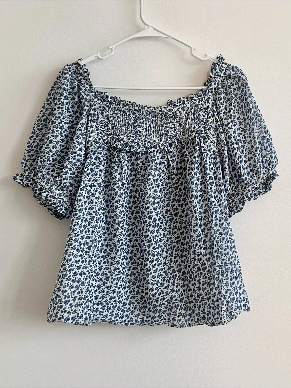 Doen Blue Frances Top in Cornflower Hillside Bloom Floral Print